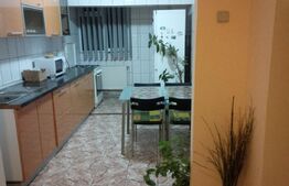 Apartament de vanzare, cu 3 camere, Pucioasa