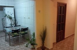 Apartament de vanzare, cu 3 camere, Pucioasa