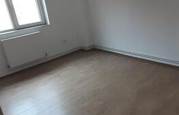 Apartament de vanzare cu 2 camere, 65 mp, Gaesti