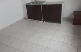 Apartament de vanzare cu 2 camere, 65 mp, Gaesti