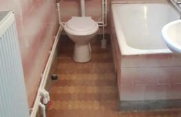 Casa de vanzare, cu 5 camere, 112 mp, Gaesti