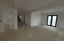 Casa de vanzare P+1 in Razvad