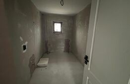 Casa de vanzare P+1 in Razvad