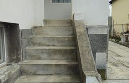 Casa de vânzare 120 mp, renovată și extinsă, zona Buciumeni in Exclusivitate