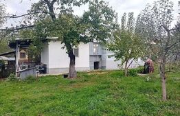 Casa centru Pucioasa