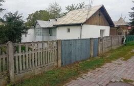 Casa centru Pucioasa