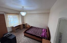 Apartament cu 4 camere , 65 mp, zona piata 1 Mai