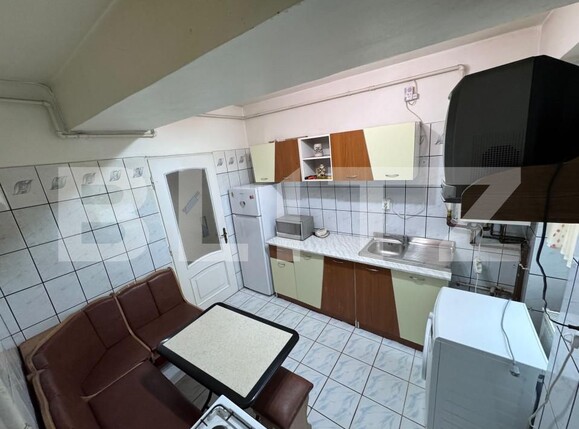 Apartament de închiriat 4 camere Micro 9 - 168211AI | BLITZ Târgoviște | Poza2