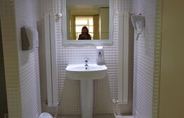 Spatiu comercial, 290 mp, zona Micro 3