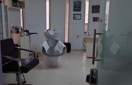 Spatiu comercial, 290 mp, zona Micro 3