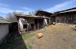 Casa de vanzare cu 5 camere, 281 mp, zona Scheiu de Jos 