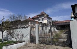 Casa de vanzare cu 5 camere, 281 mp, zona Scheiu de Jos 