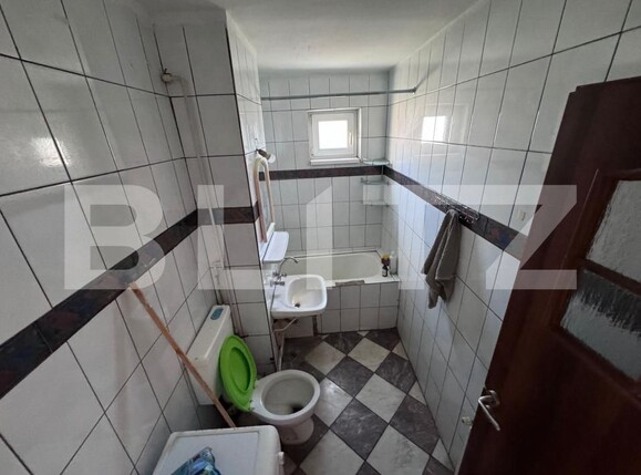 Apartament de închiriat 3 camere Micro 6 - 169295AI | BLITZ Târgoviște | Poza8