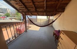 Casa de vanzare cu 5 camere, 200 mp, zona Micro 3