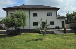 Vilă modernă de vanzare, cu 5 camere, 380 mp, zona rurala la 15 minute de oras 