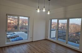 Apartament 3 camere, decomandat, 81,5 mp, etaj 2/4, bloc nou 2023, parcare, inci