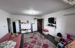 Apartament de vanzare, cu 2 camere, 50 mp, zona Micro 11 