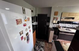 Apartament de vanzare, cu 2 camere, 50 mp, zona Micro 11 