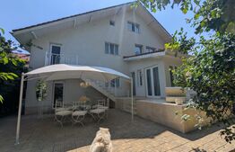  Vilă de lux de vanzare, 15 camere, 550 mp, zona Micro 6, comision 0%