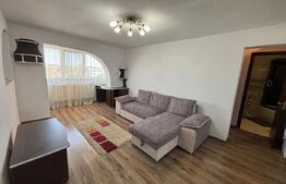 Apartament de inchiriat, cu 2 camere, 64 mp, zona centrala