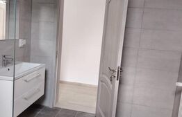 Casa de vanzare, cu 6 camere, 288 mp, zona Voinesti