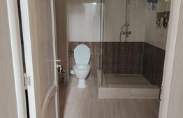 Casa de vanzare, cu 6 camere, 288 mp, zona Voinesti