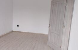 Casa de vanzare, cu 6 camere, 288 mp, zona Voinesti