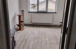 Casa de vanzare, cu 6 camere, 288 mp, zona Voinesti