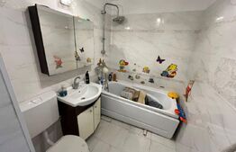 Apartament de vanzare, cu 2 camere, 54 mp, zona Micro 11