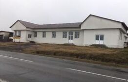 Spatiu comercial, de vanzare, 425 mp, zona Voinesti