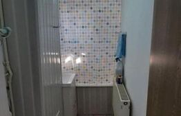 Apartament de vanzare, cu 3 camere, 56 mp, zona Micro 5