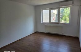 Apartament de vanzare, cu 2 camere, 37 mp, zona Micro 11