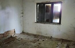 Casa de caramida, de vanzare, 1417 mp teren, zona Jugureni