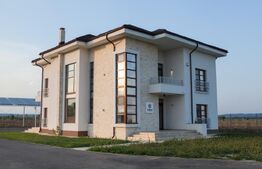 Spațiu ideal pentru birouri, de inchiriat, 400 mp, zona sud 