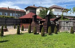 Proprietate de vanzare, cu 11 camere, 400 mp, zona ultracentrala