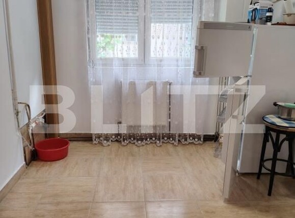 Apartament de vânzare 2 camere Micro 4 - 171413AV | BLITZ Târgoviște | Poza2
