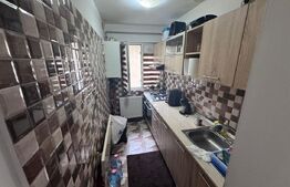Apartament de vanzare, cu 2 camere, 39 mp, zona Micro 11