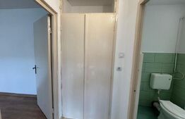 Apartament de vanzare, cu 2 camere, 50 mp, zona Micro 11