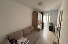 Apartament de vanzare, cu 3 camere, 49 mp, zona Micro 11