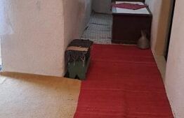 Voinesti Casa batraneasca, de vanzare, 70 mp