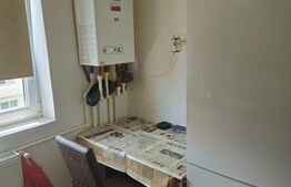 Apartament de vanzare, cu 2 camere, zona Piata 1 Mai