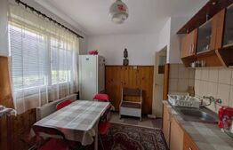 Casă de vacanță, de vanzare, 155 mp, zona Brănesti Pucioasa