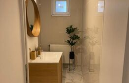 Apartament de vanzare, cu 2 camere, 38 mp, zona Micro 11