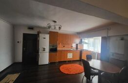 Apartament de vanzare, cu 3 camere, 67 mp, zona ultracentrala