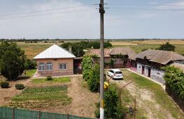 Oportunitate de achiziție – Casă tradițională, ideală pentru viața la țară!