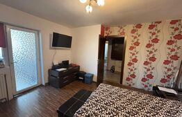 Apartament de vanzare, cu 3 camere, zona Micro 5 