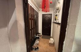 Apartament de vanzare, cu 3 camere, zona Micro 5 