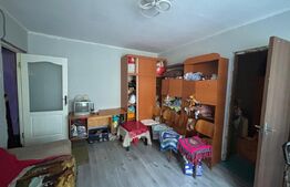 Apartament de vanzare, cu 2 camere, 40 mp, zona Micro 11