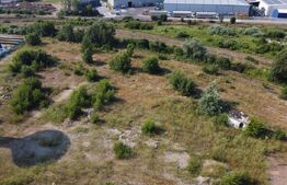 Teren intravilan, de vanzare, 28.760 mp, zona industrială Titu  