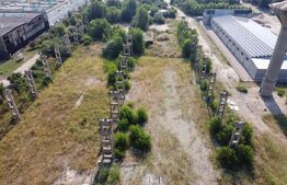 Teren intravilan, de vanzare, 28.760 mp, zona industrială Titu  